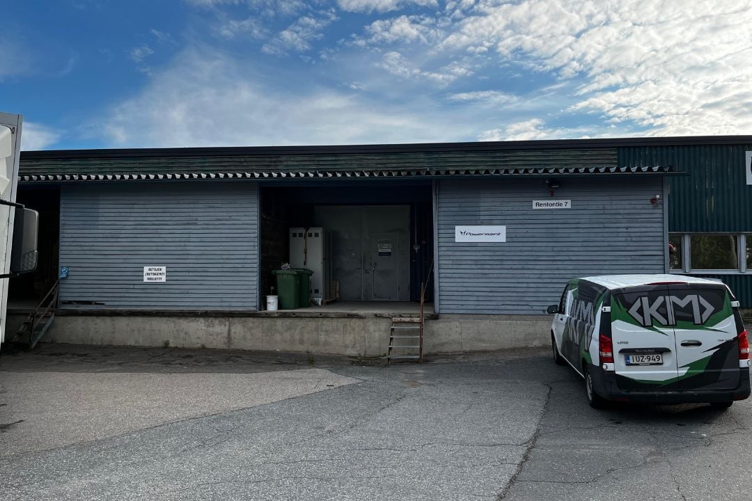 saarijarvi-ulkoverhouksen-maalaus-04