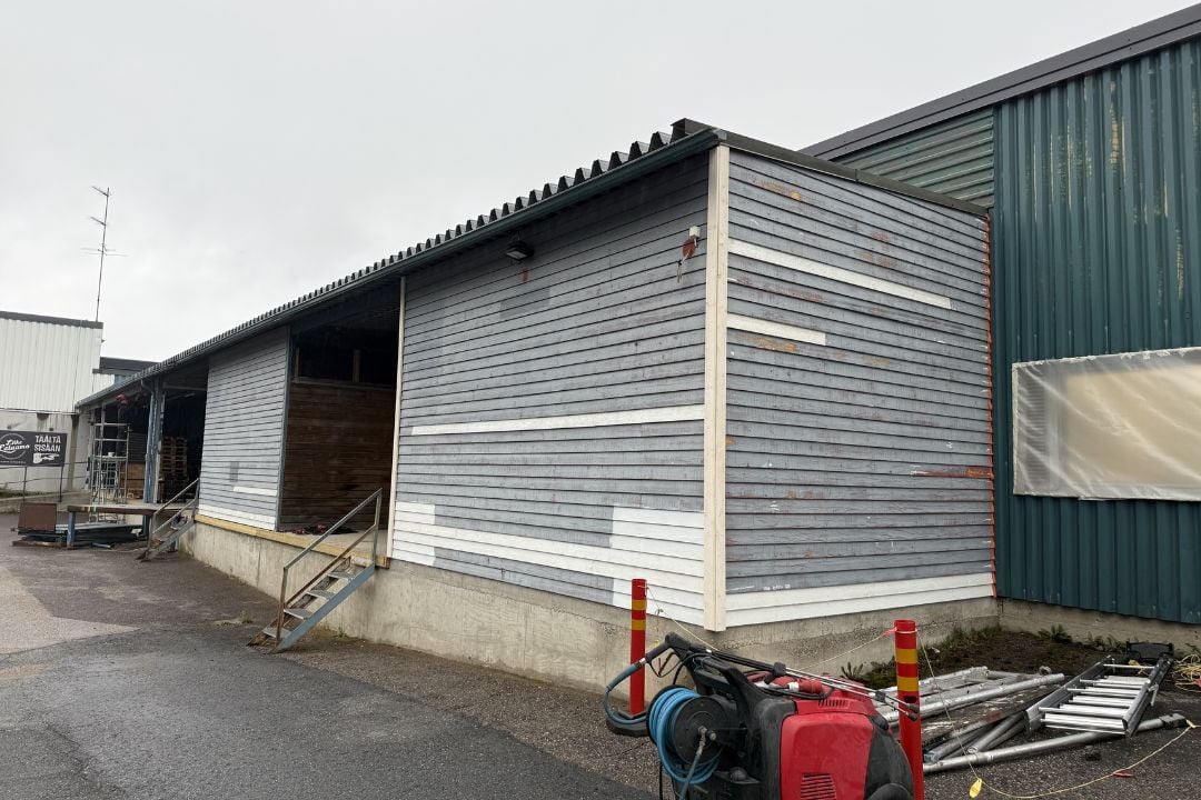 saarijarvi-ulkoverhouksen-maalaus-07