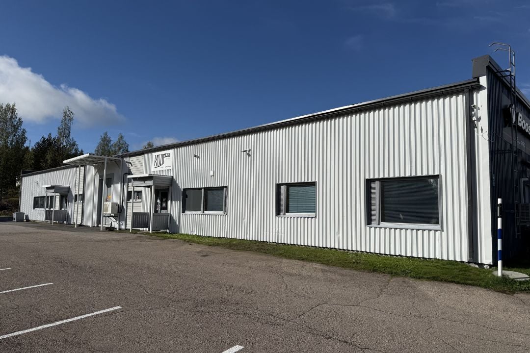 saarijarvi-ulkoverhouksen-maalaus-14