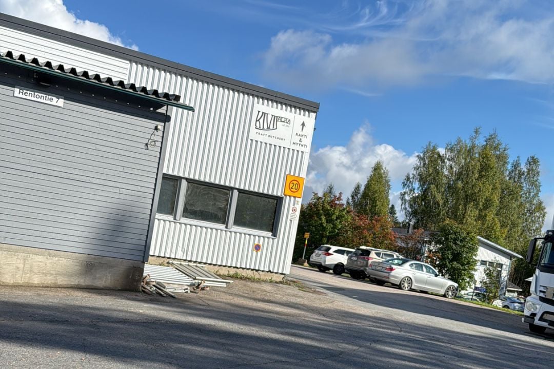 saarijarvi-ulkoverhouksen-maalaus-15